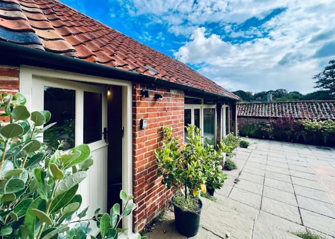 Dingle Marsh Barns Hotell Dunwich Exteriör bild